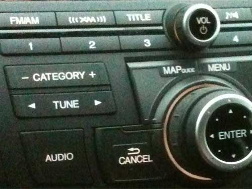 Auto dashboard radio